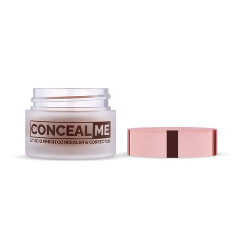 Glam21 Conceal Me Studio Finish Concealer & Corrector | Easily Blendable & Lightweight Concealer (01-Ivory, 7 g)